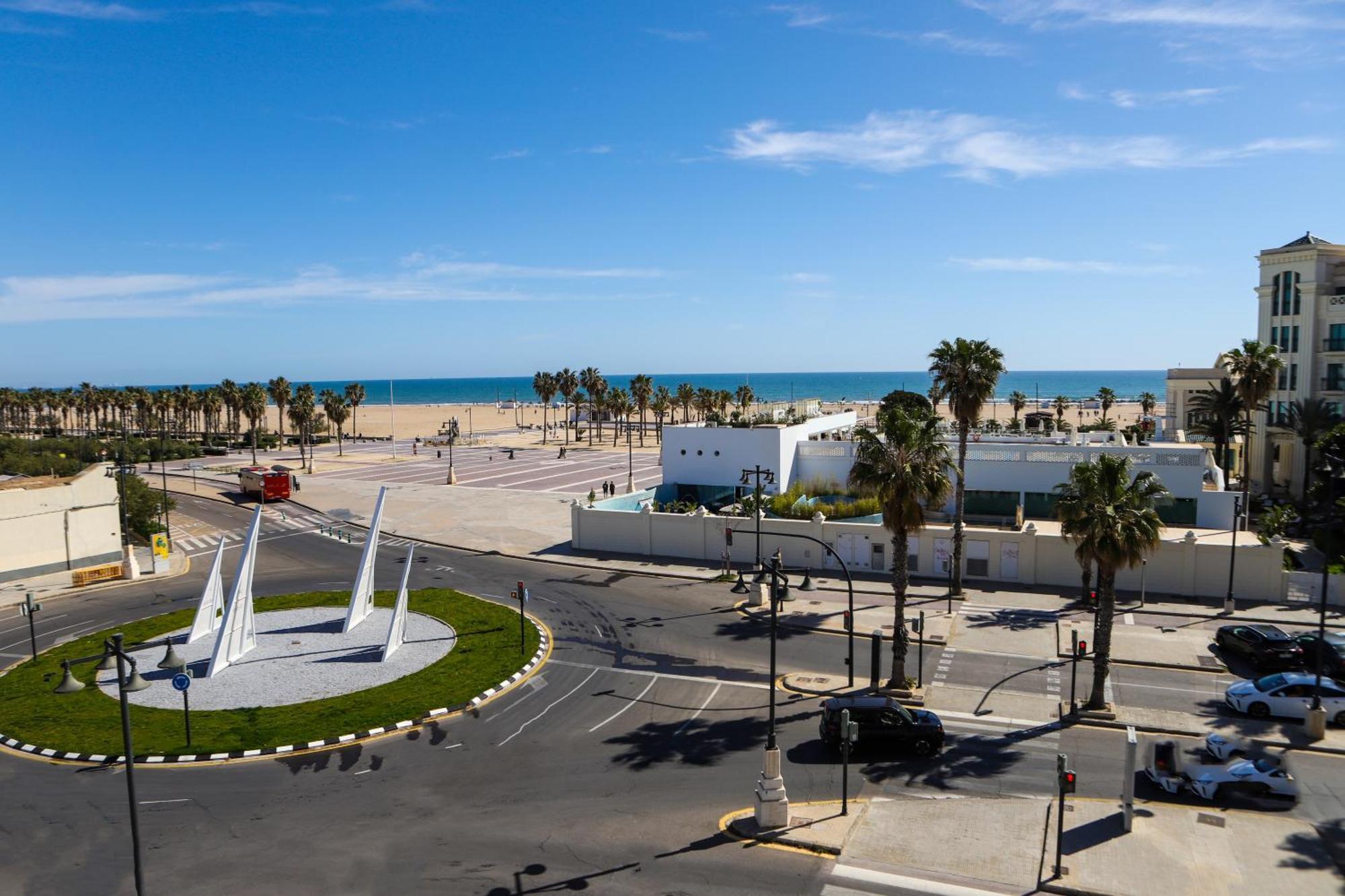 Valencia Luxury - Malvarrosa Beach Exterior photo